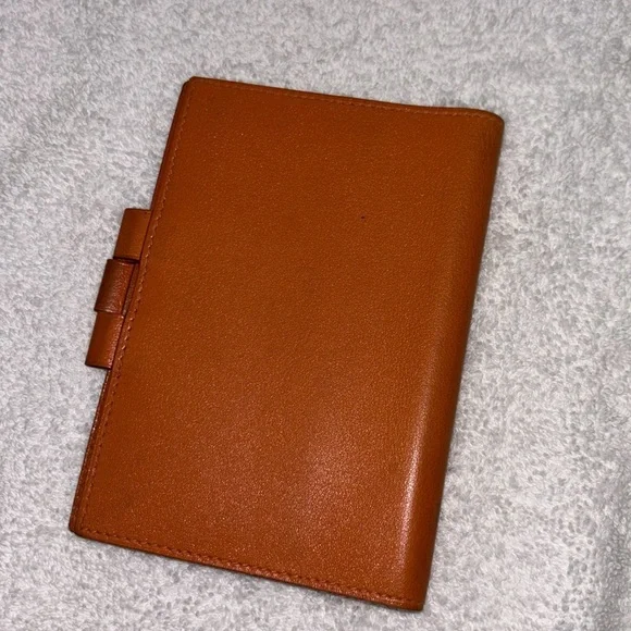 Hermes agenda notebook *no paper insert - Picture 2 of 6